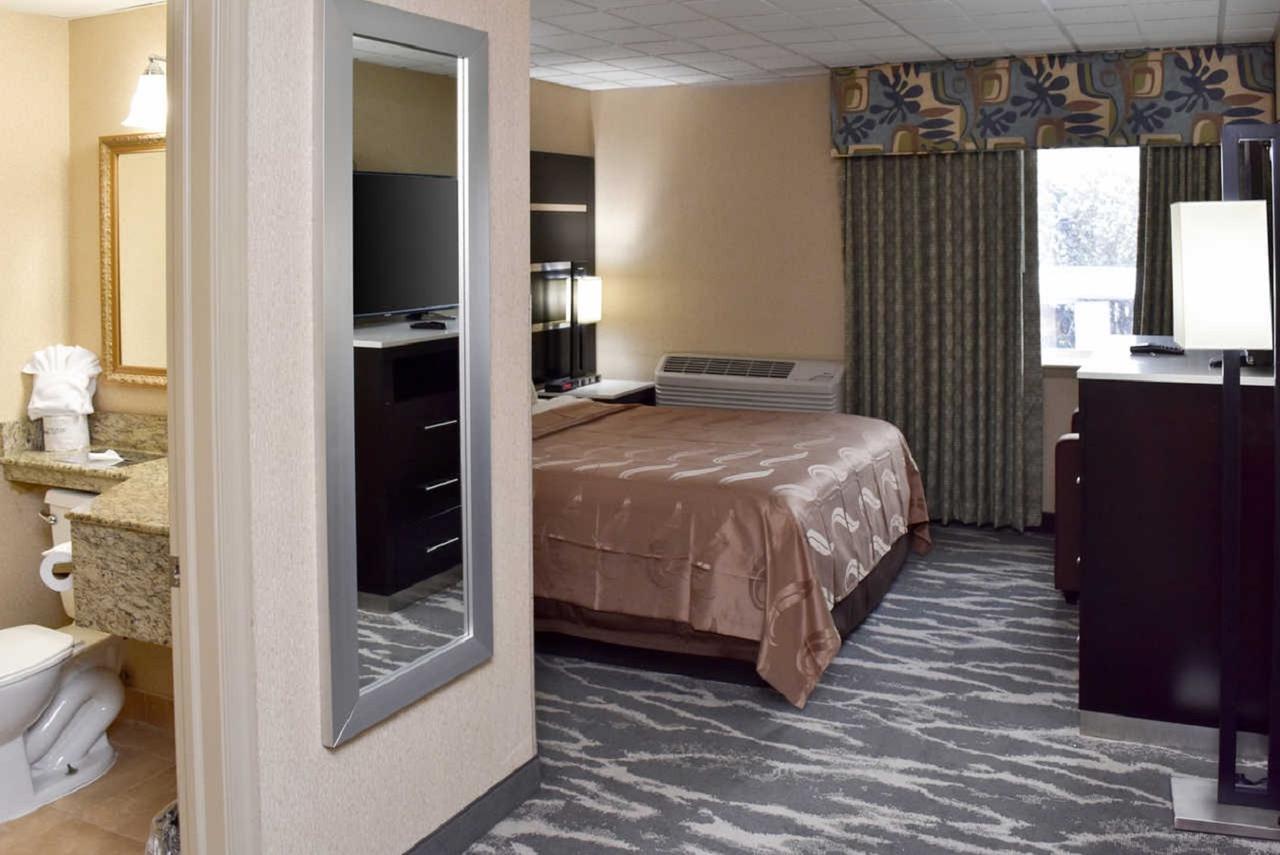 Quality Inn East Stroudsburg - Poconos Exterior photo